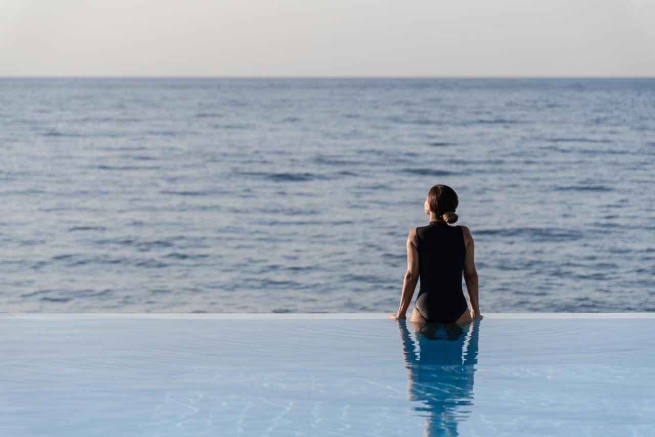 Hermes Grand Luxury Beachfront Villa & Spa, By Thinkvilla Skaleta Luaran gambar